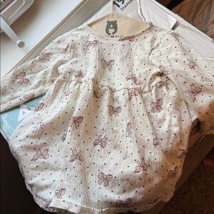 H &M Cotton dress with White with Pink Bows. Supper soft